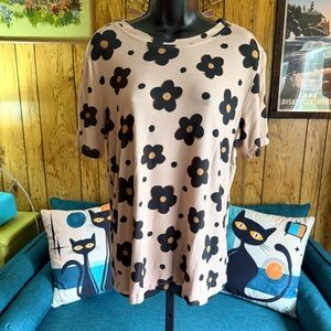 Copper Pearl Soft & Stretchy Flower Tee